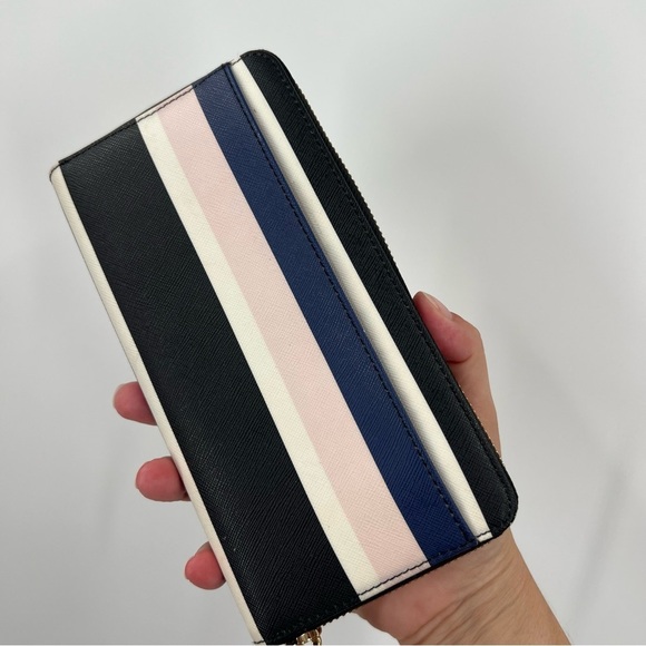 Kate Spade Full Zip Leather Wallet - Picture 10 of 12